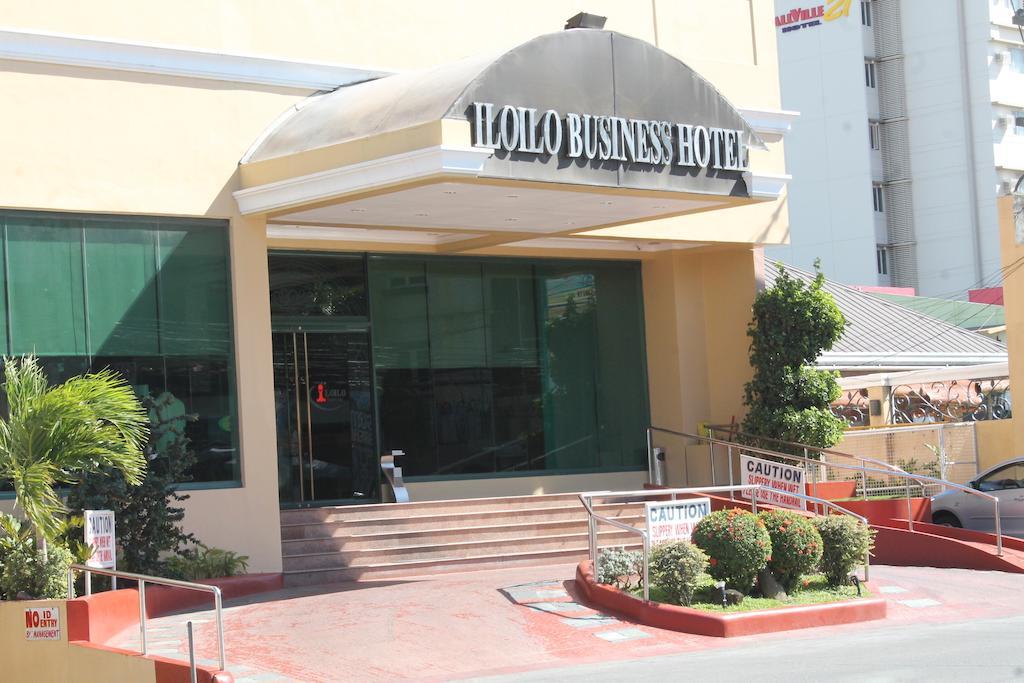 Iloilo Business Hotel Exteriör bild